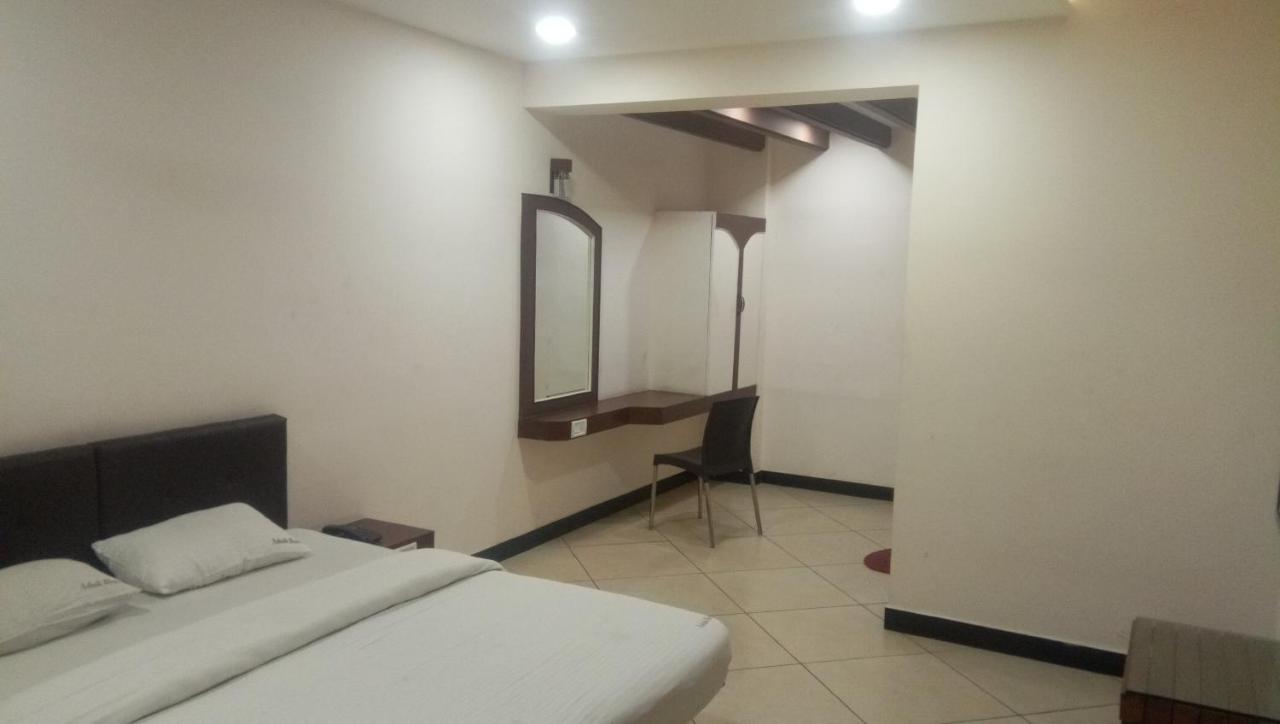 Ashok Bhavan Hotel Madurai Exterior foto