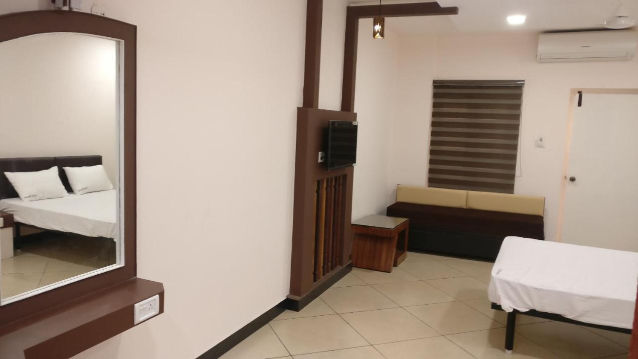 Ashok Bhavan Hotel Madurai Exterior foto